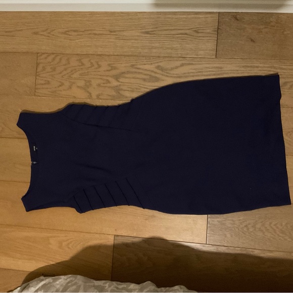 Dark blue formal dress - Picture 2 of 8